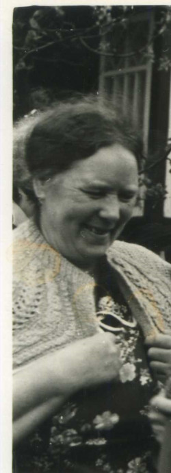 МАМА